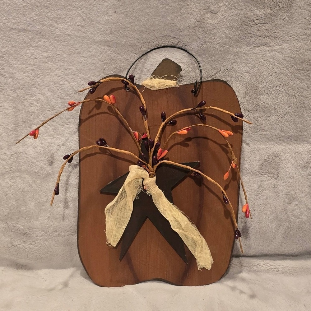 Audreys Rustic Wood Pumpkin Wall Hanging Pip Berries Wood Star Fall Decor 10.75"